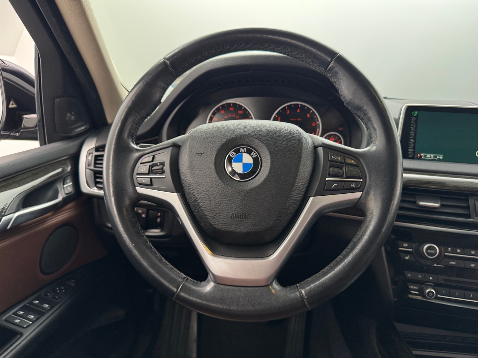 Thumbnail: 2015 BMW X5 - 4