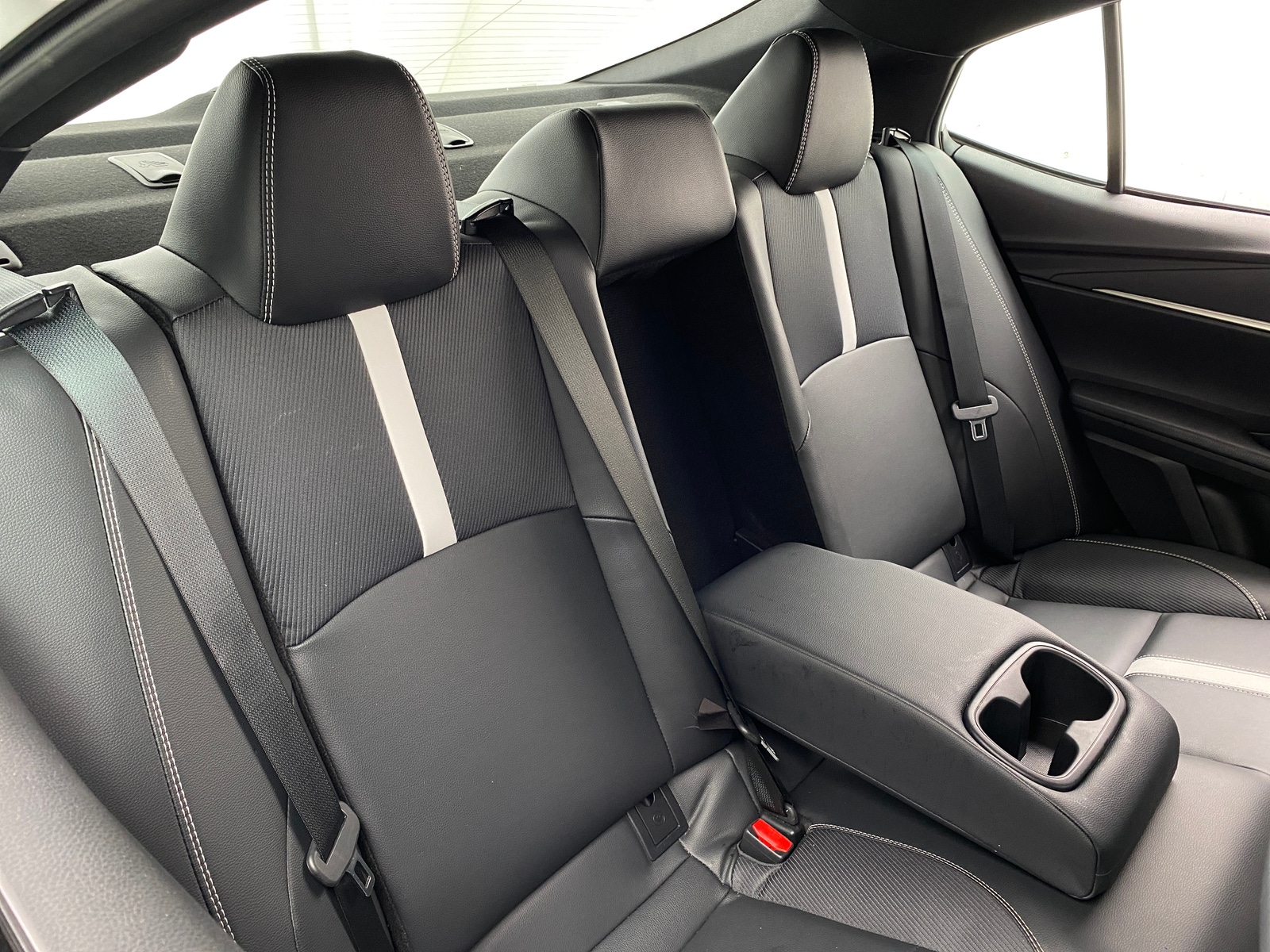 Thumbnail: 2025 Toyota Camry - 6