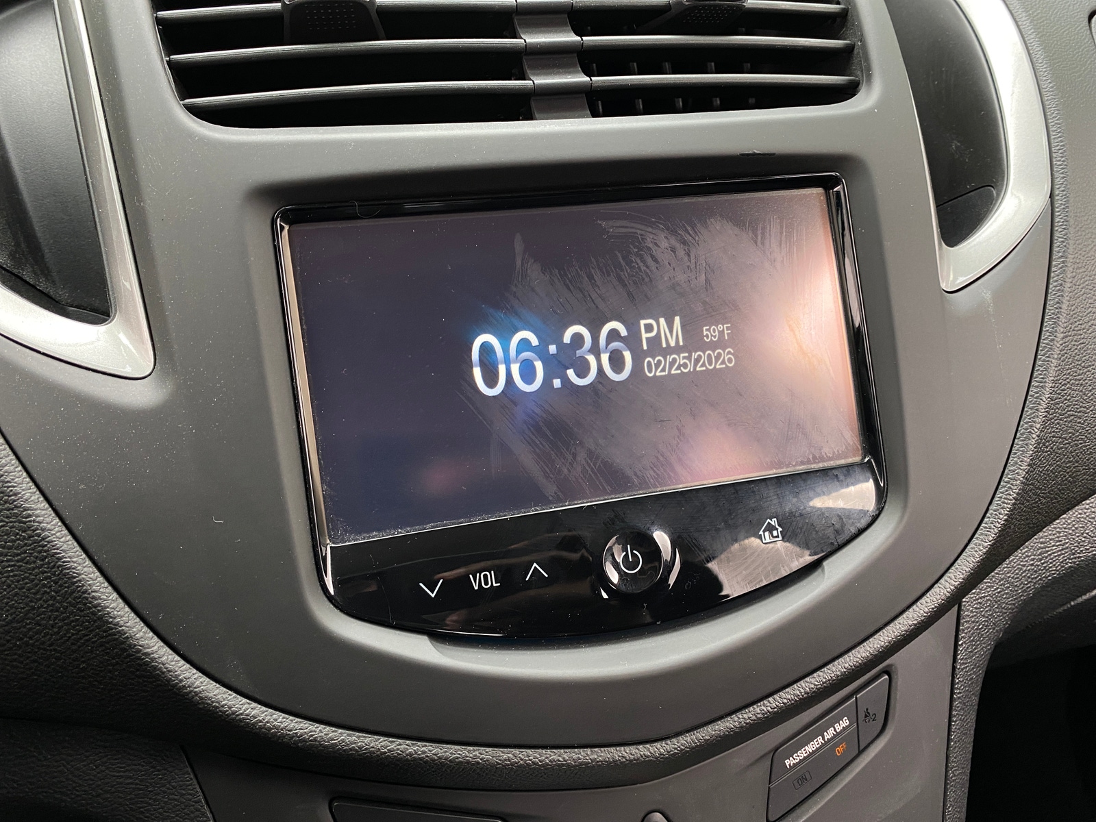 Thumbnail: 2016 Chevrolet Trax - 4