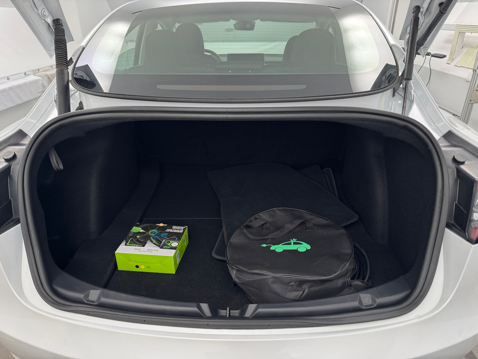 Thumbnail: 2022 Tesla Model 3 - 6