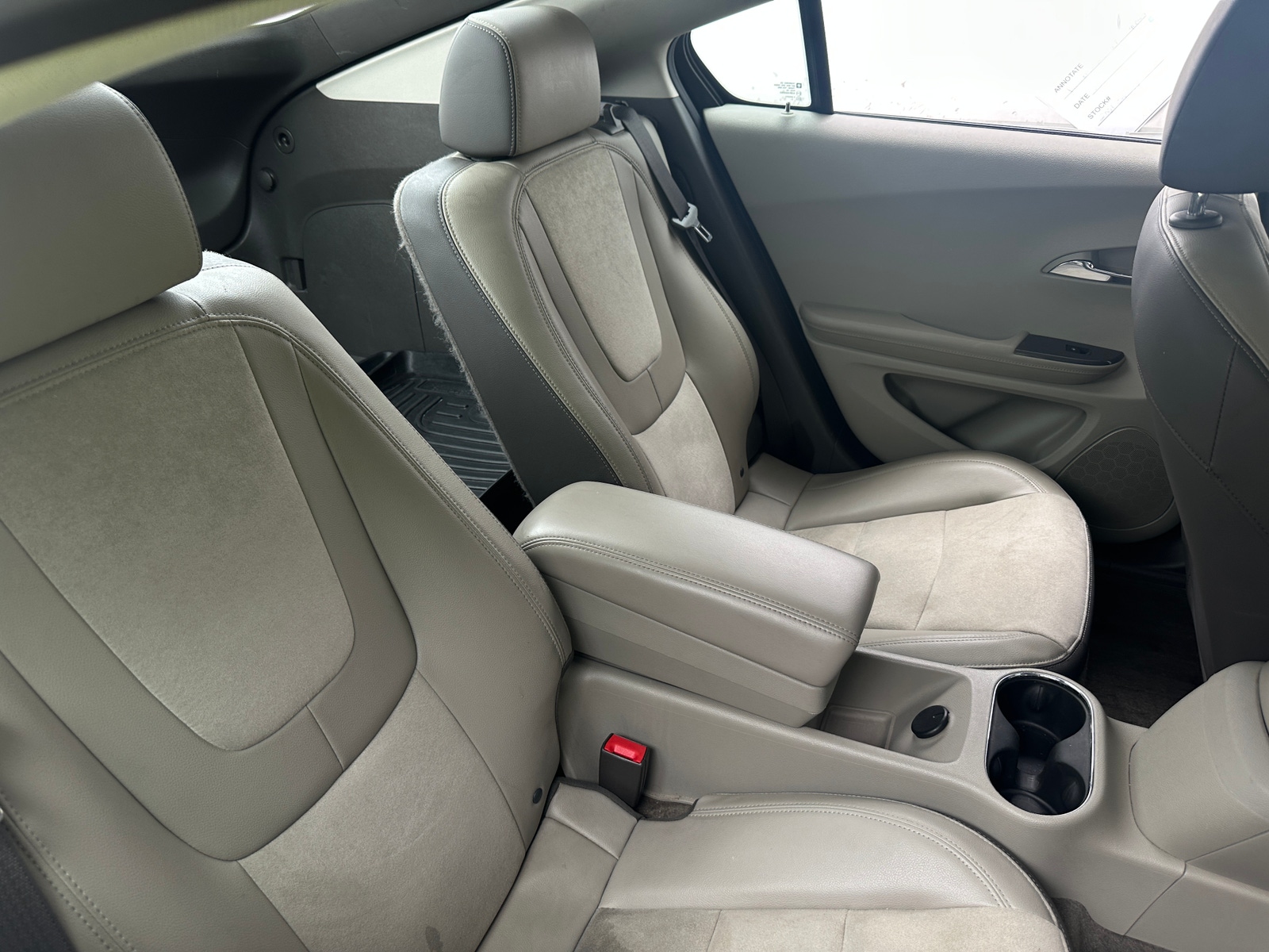 Thumbnail: 2013 Chevrolet Volt - 5