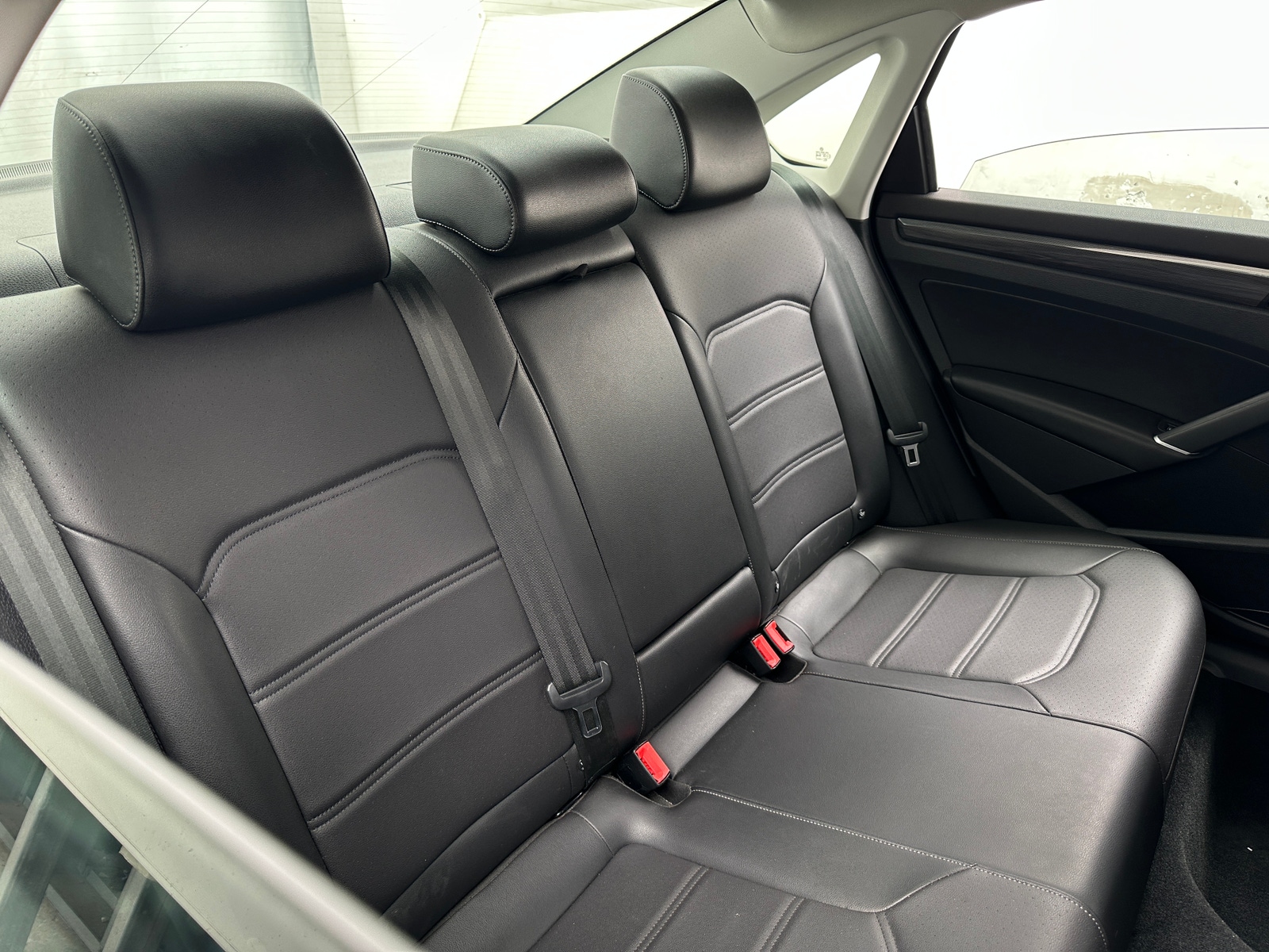 Thumbnail: 2020 Volkswagen Passat - 5