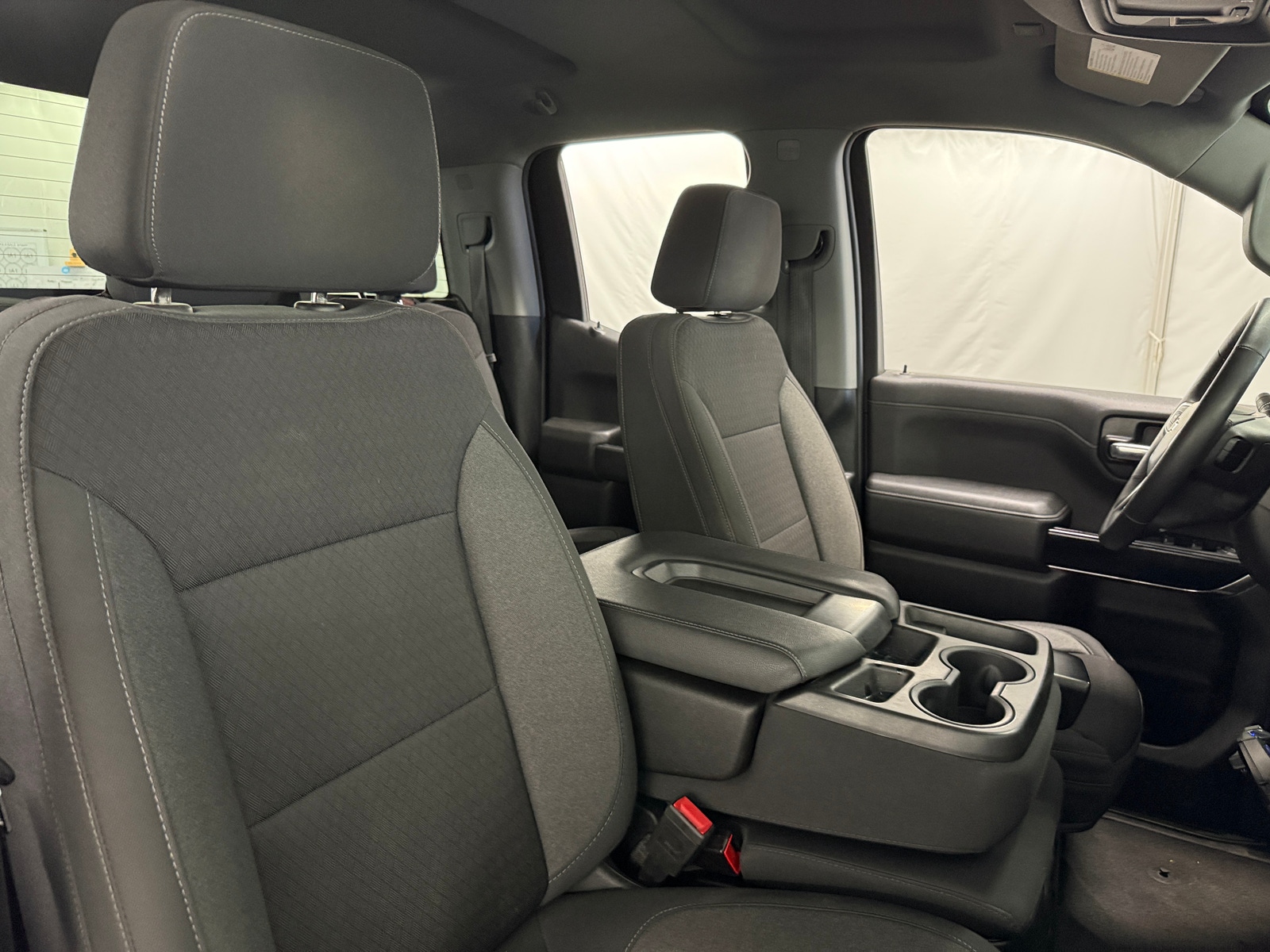 Thumbnail: 2022 Chevrolet Silverado 1500 - 2