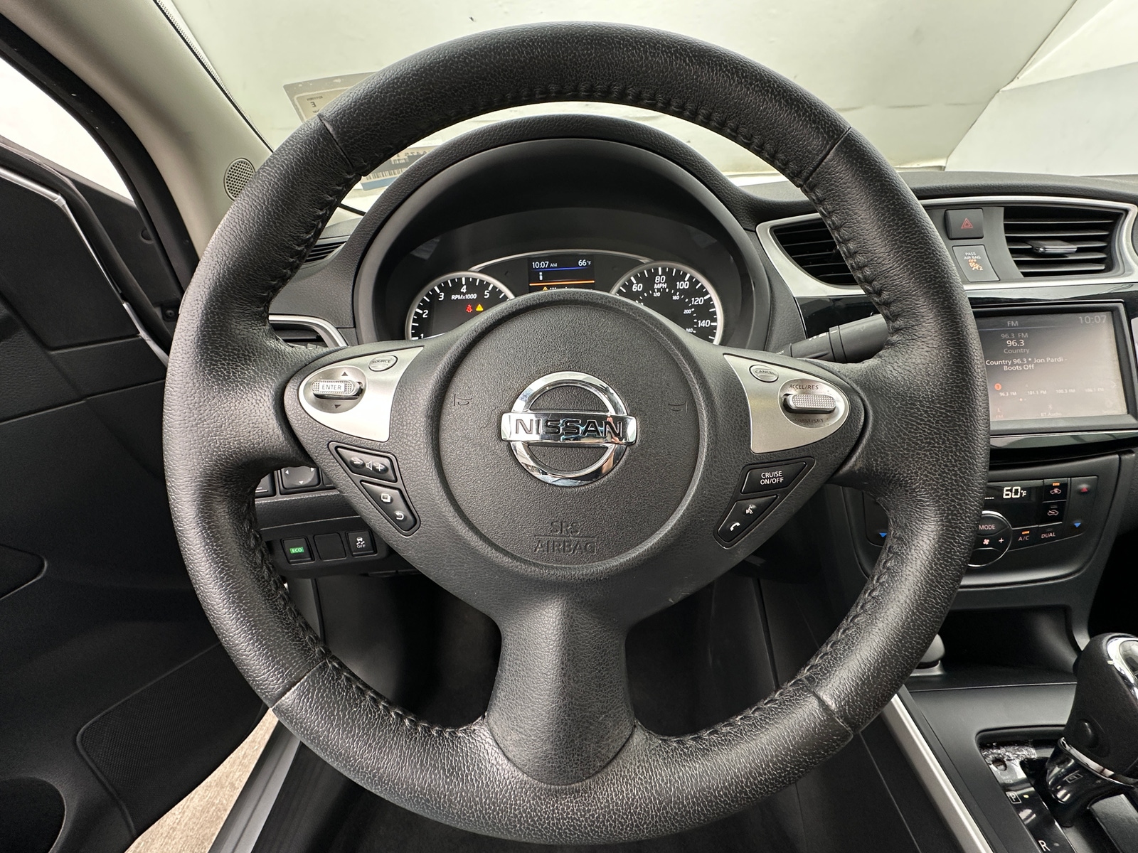 Thumbnail: 2019 Nissan Sentra - 5