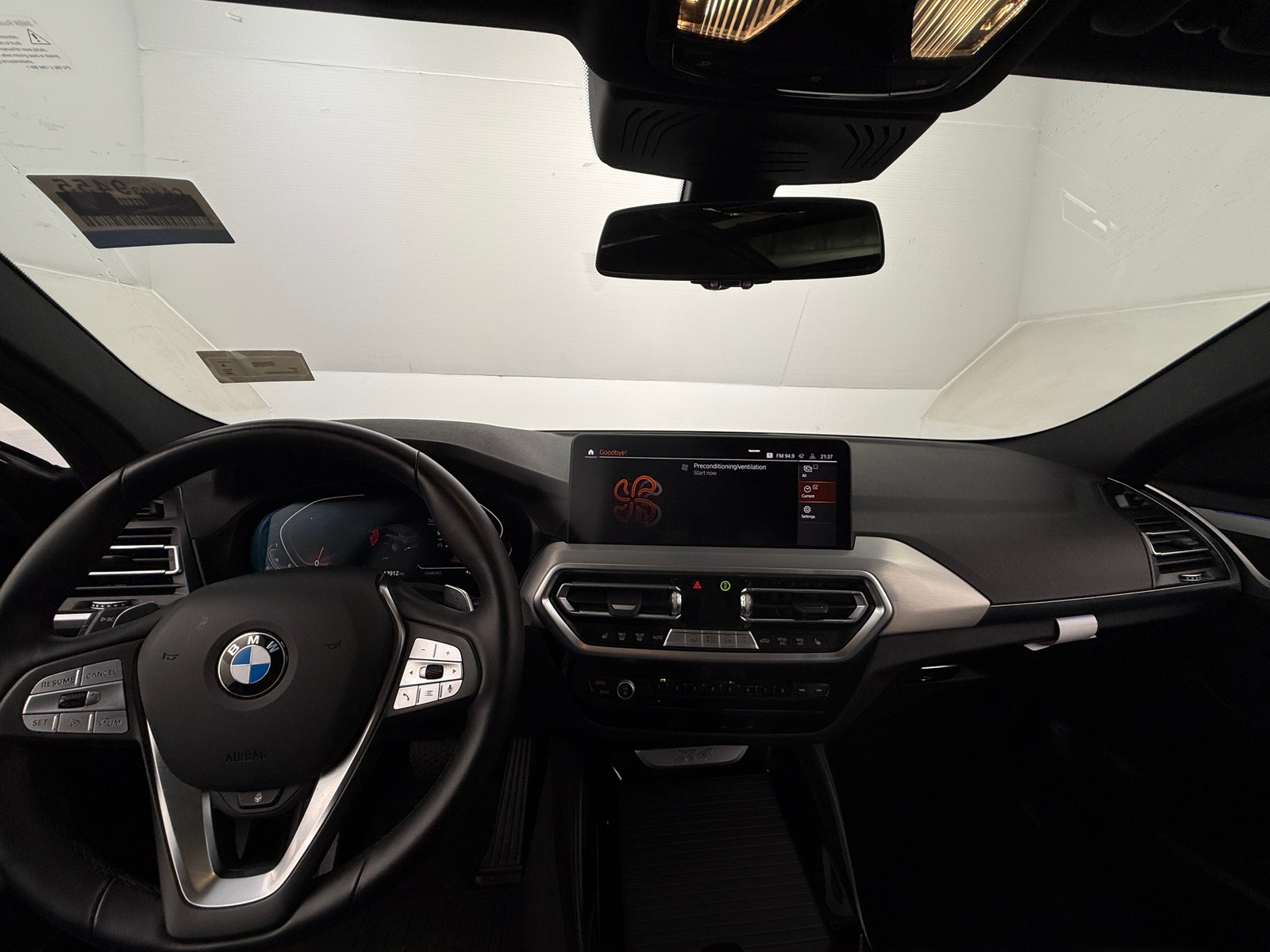 Thumbnail: 2025 BMW X4 - 2