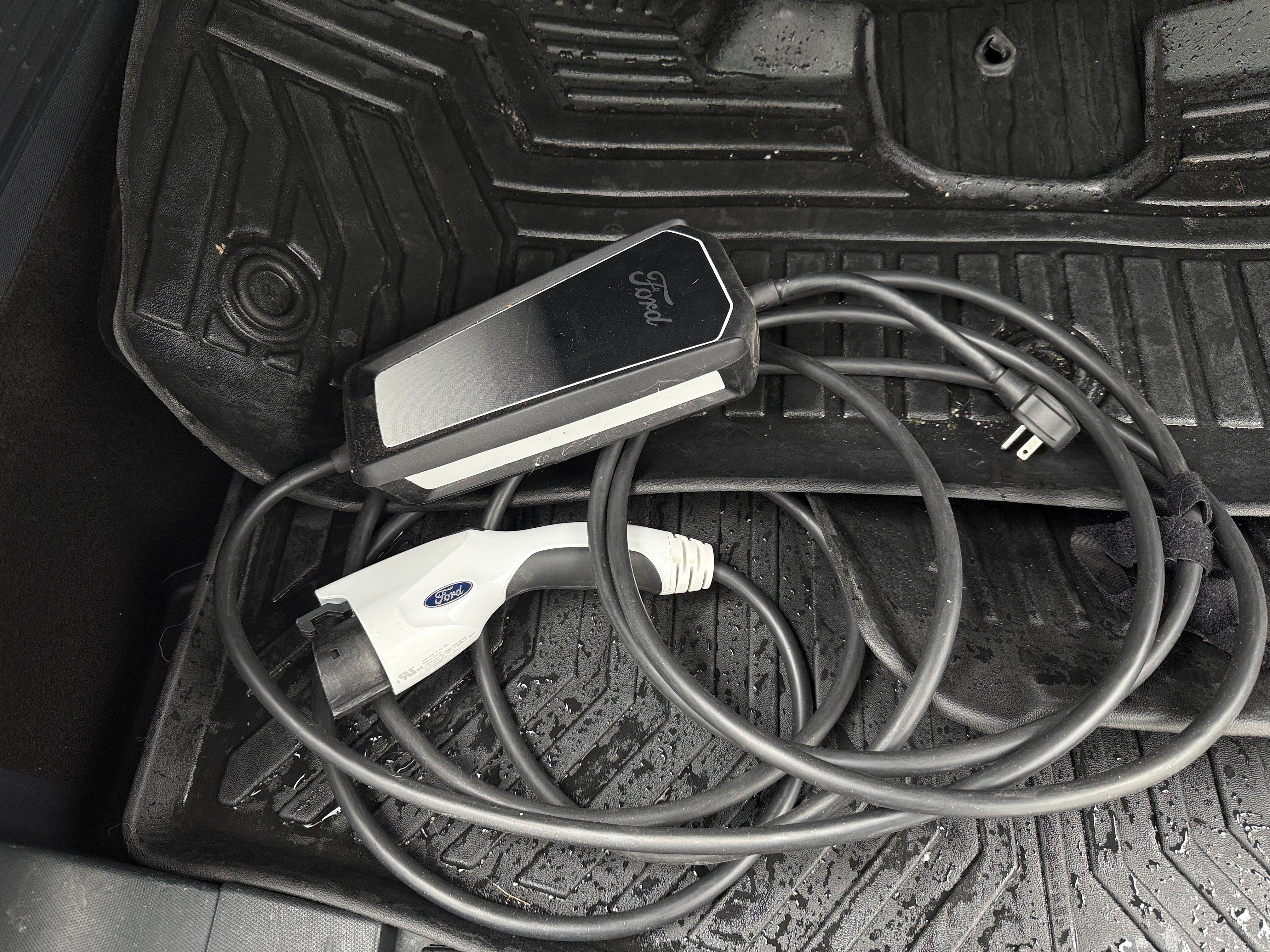 2022 Ford Mustang Mach-E