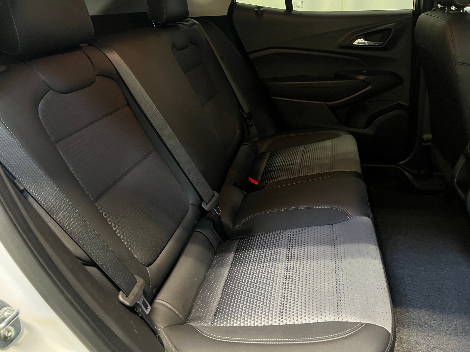 Thumbnail: 2025 Chevrolet Trax - 6