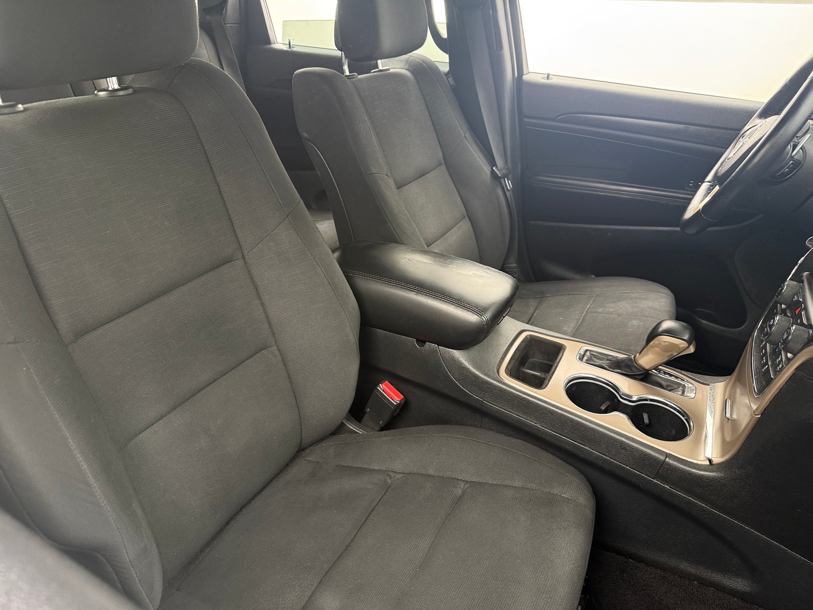 Thumbnail: 2017 Jeep Grand Cherokee - 2