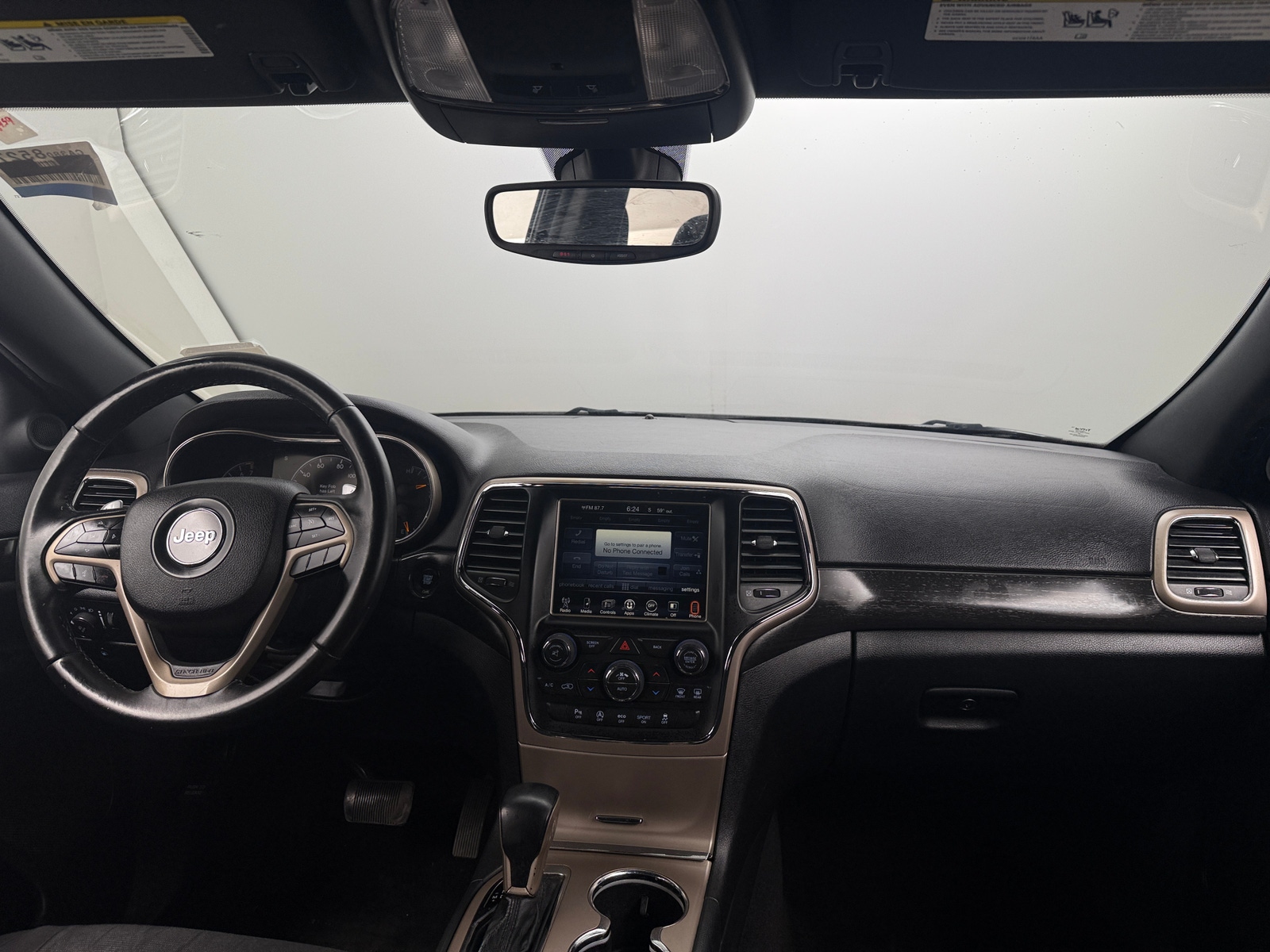 Thumbnail: 2017 Jeep Grand Cherokee - 3