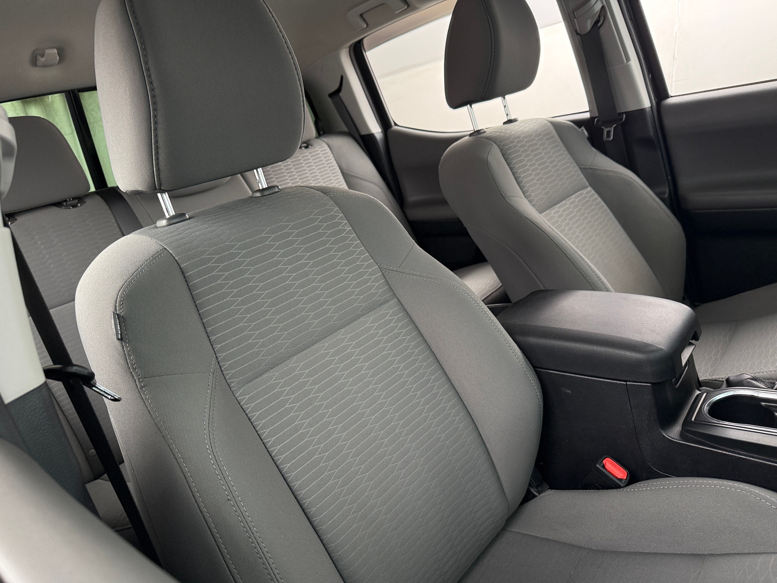 Thumbnail: 2017 Toyota Tacoma - 2