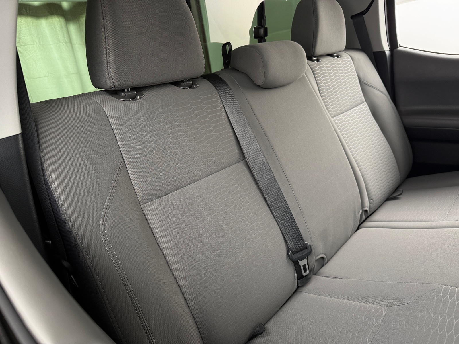 Thumbnail: 2017 Toyota Tacoma - 6