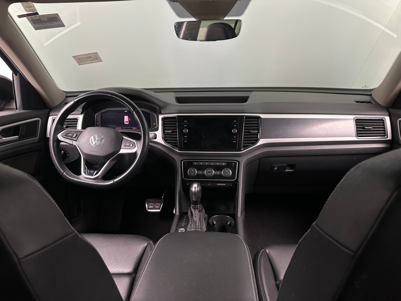 Thumbnail: 2021 Volkswagen Atlas - 2