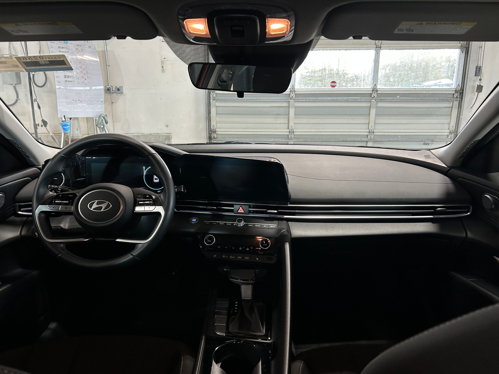 Thumbnail: 2025 Hyundai Elantra - 3