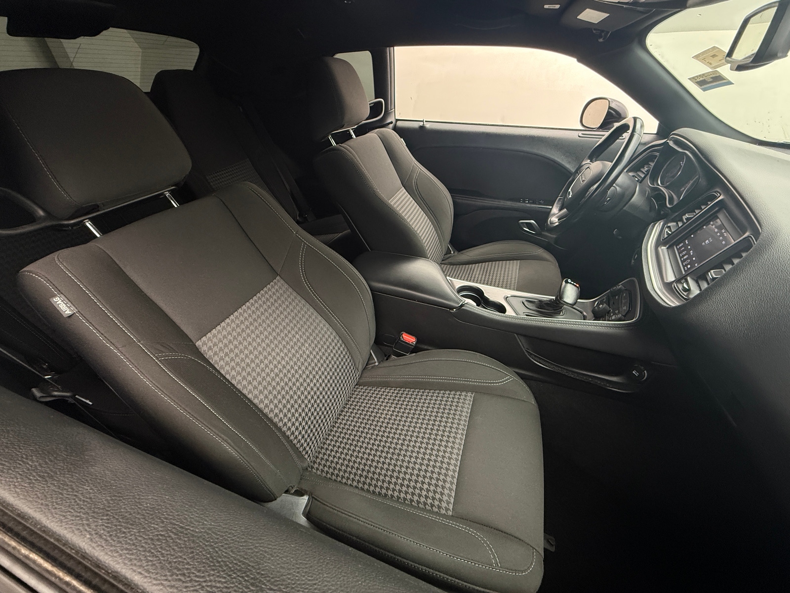 Thumbnail: 2019 Dodge Challenger - 2