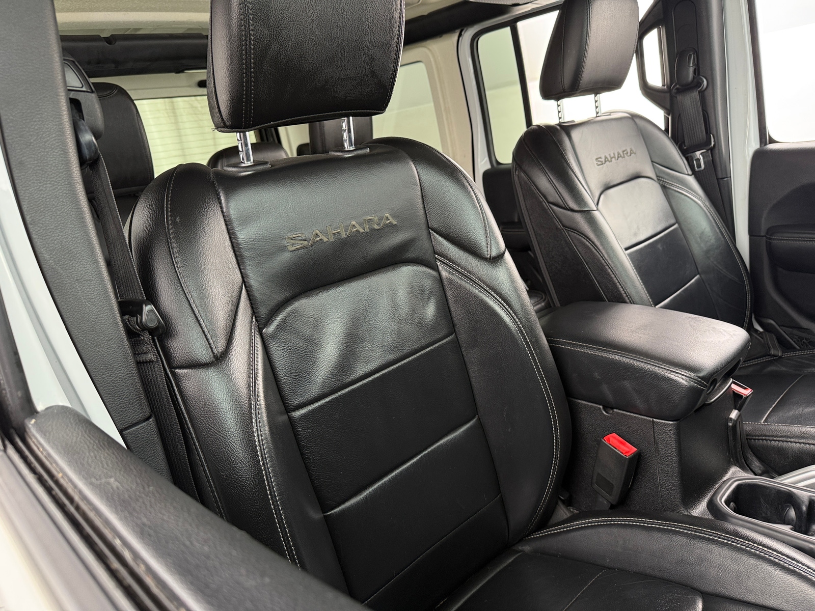 Thumbnail: 2018 Jeep Wrangler - 2