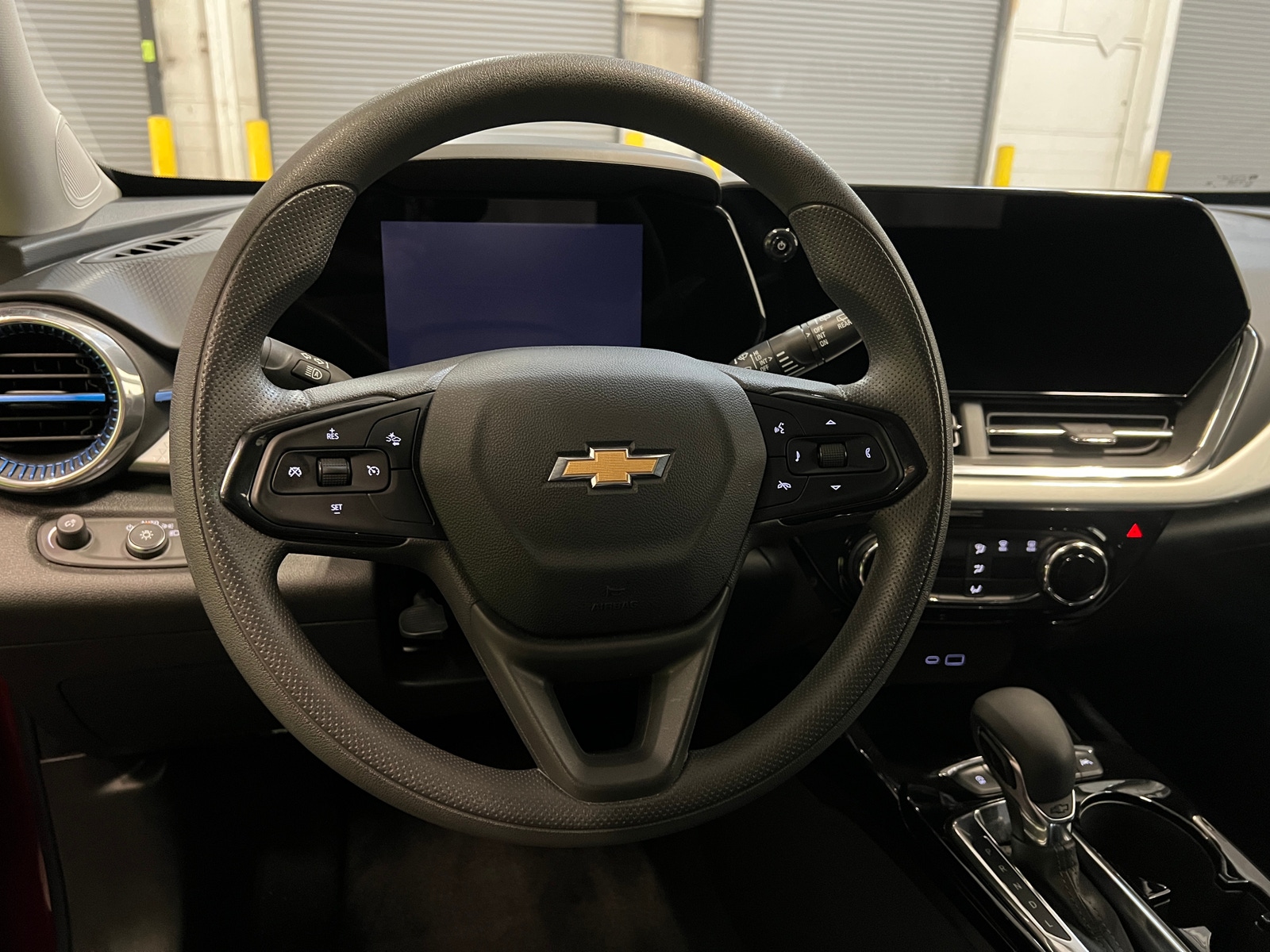 Thumbnail: 2025 Chevrolet Trax - 5