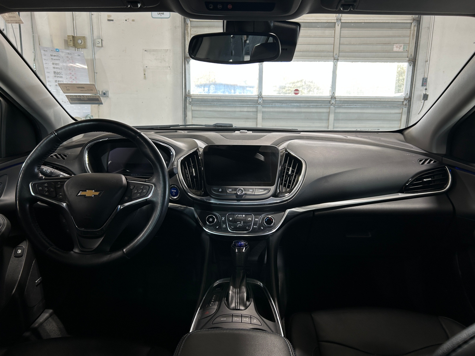 Thumbnail: 2016 Chevrolet Volt - 2