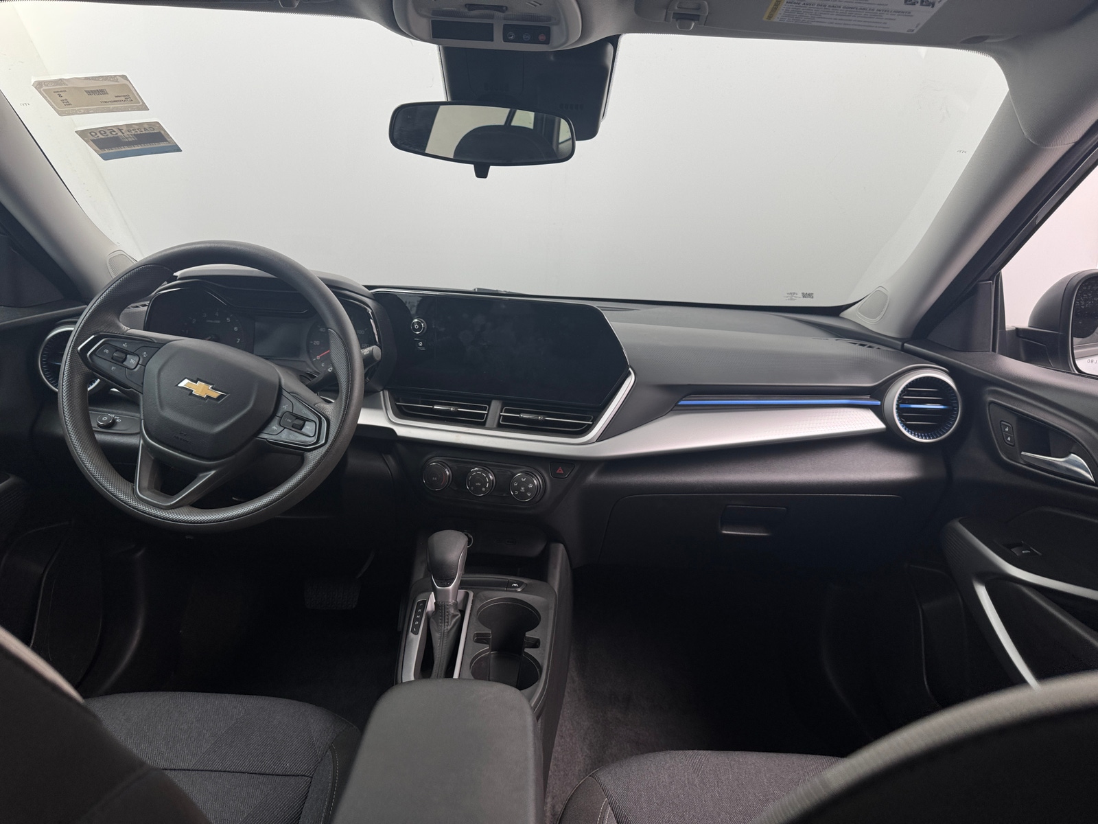 Thumbnail: 2024 Chevrolet Trax - 3