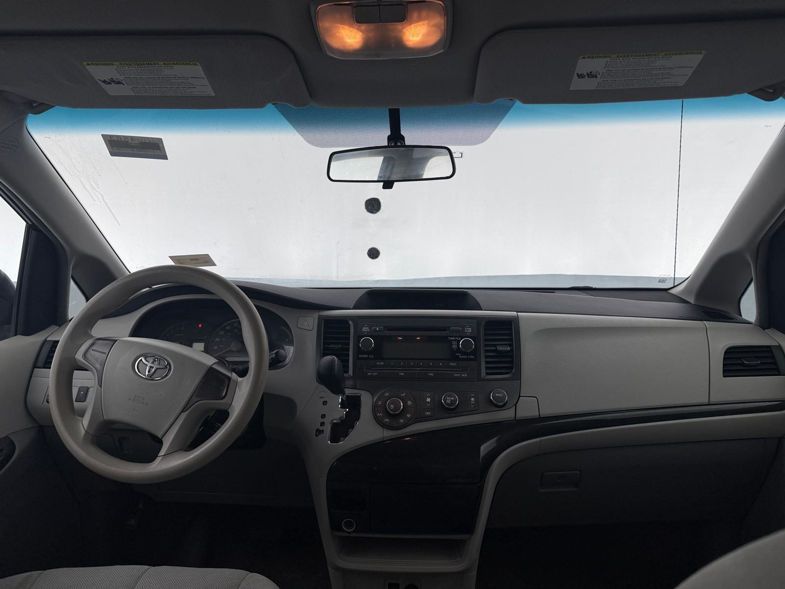 Thumbnail: 2013 Toyota Sienna - 3