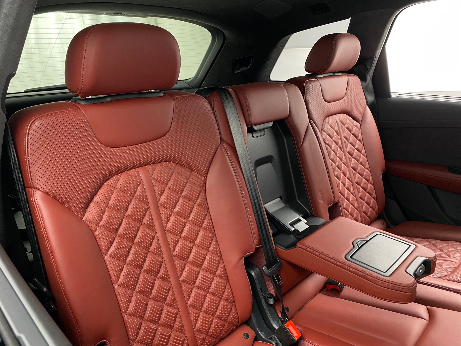 Thumbnail: 2020 Audi SQ7 - 5