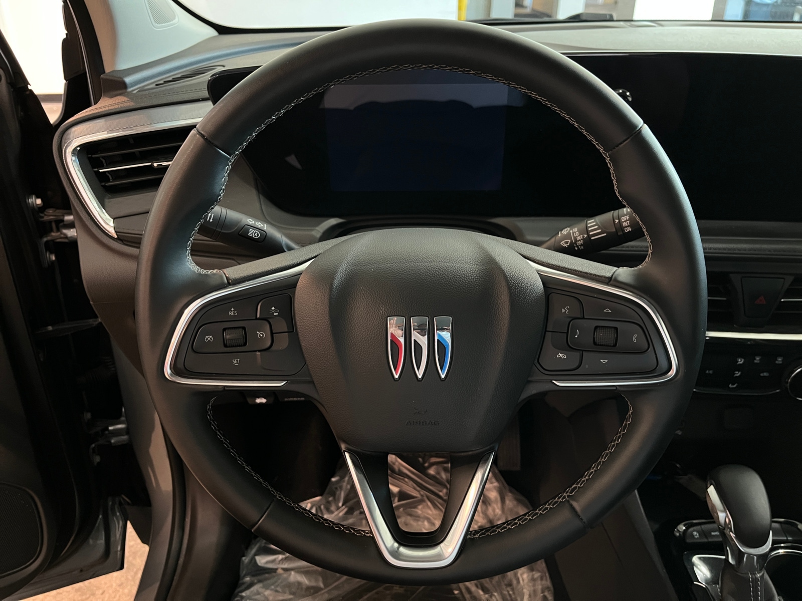 Thumbnail: 2025 Buick Encore GX - 5