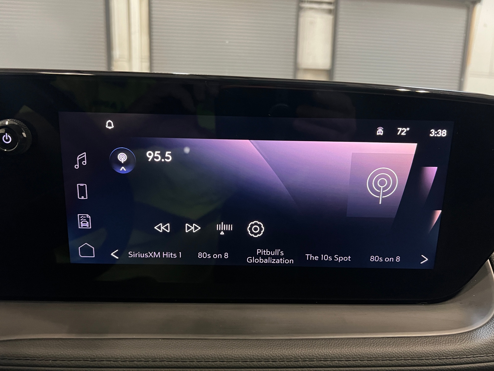 Thumbnail: 2025 Buick Encore GX - 3