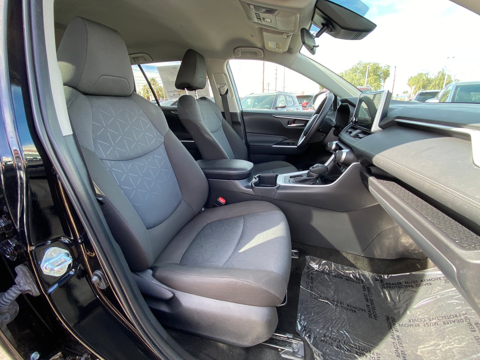 Thumbnail: 2025 Toyota RAV4 - 2