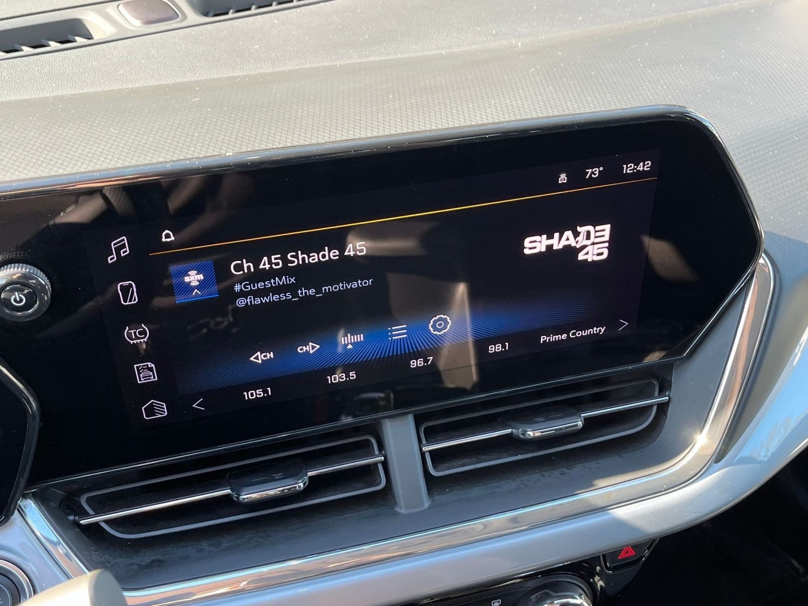 Thumbnail: 2025 Chevrolet Trax - 4