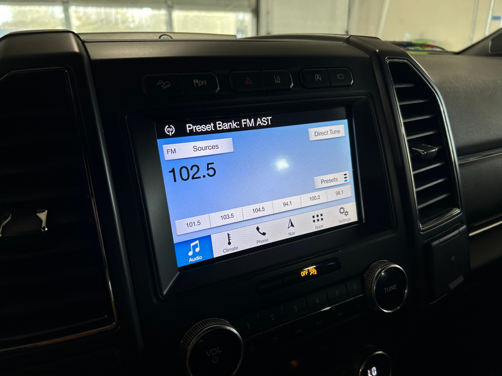 Thumbnail: 2019 Ford Expedition - 3