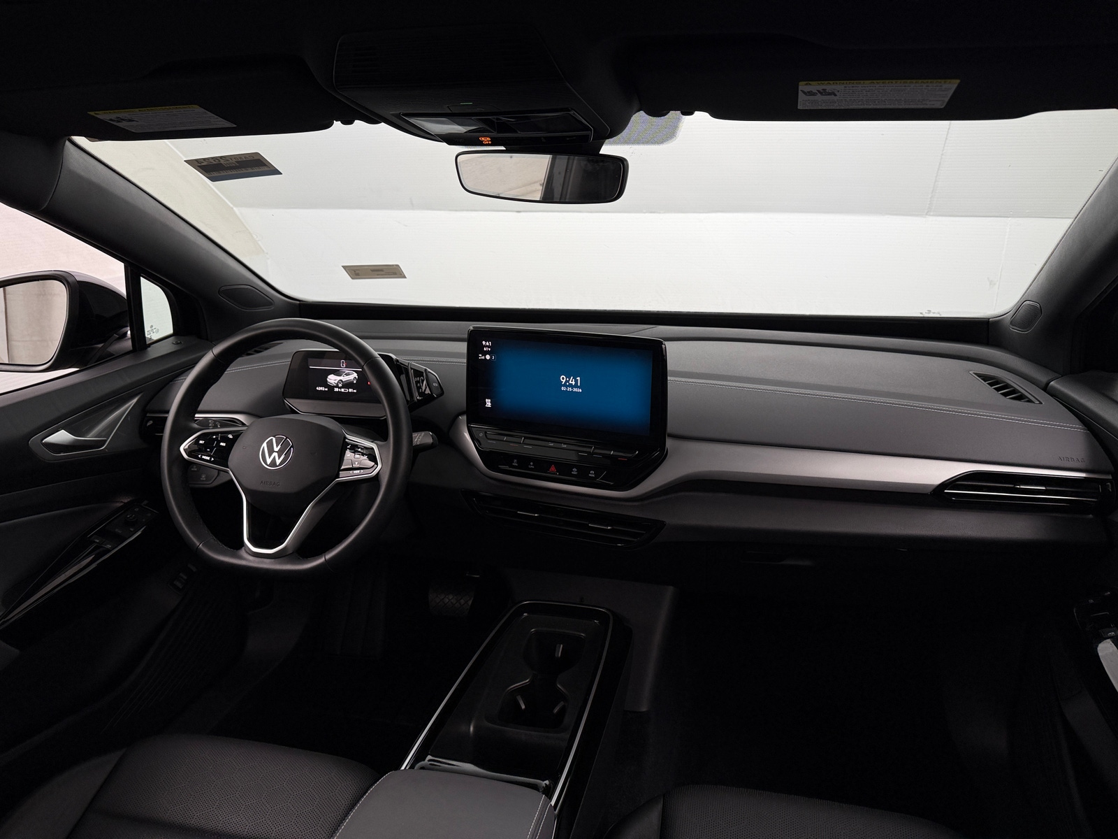 Thumbnail: 2023 Volkswagen ID.4 - 2