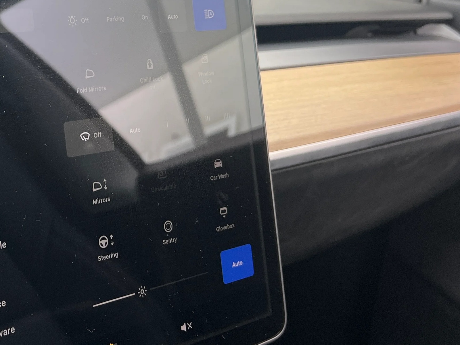 Thumbnail: 2020 Tesla Model 3 - 3