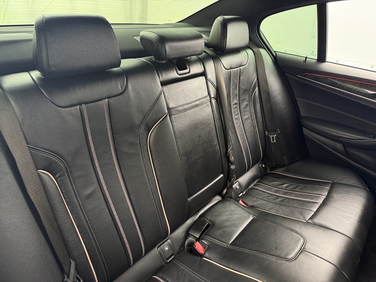 Thumbnail: 2018 BMW 5 Series - 5