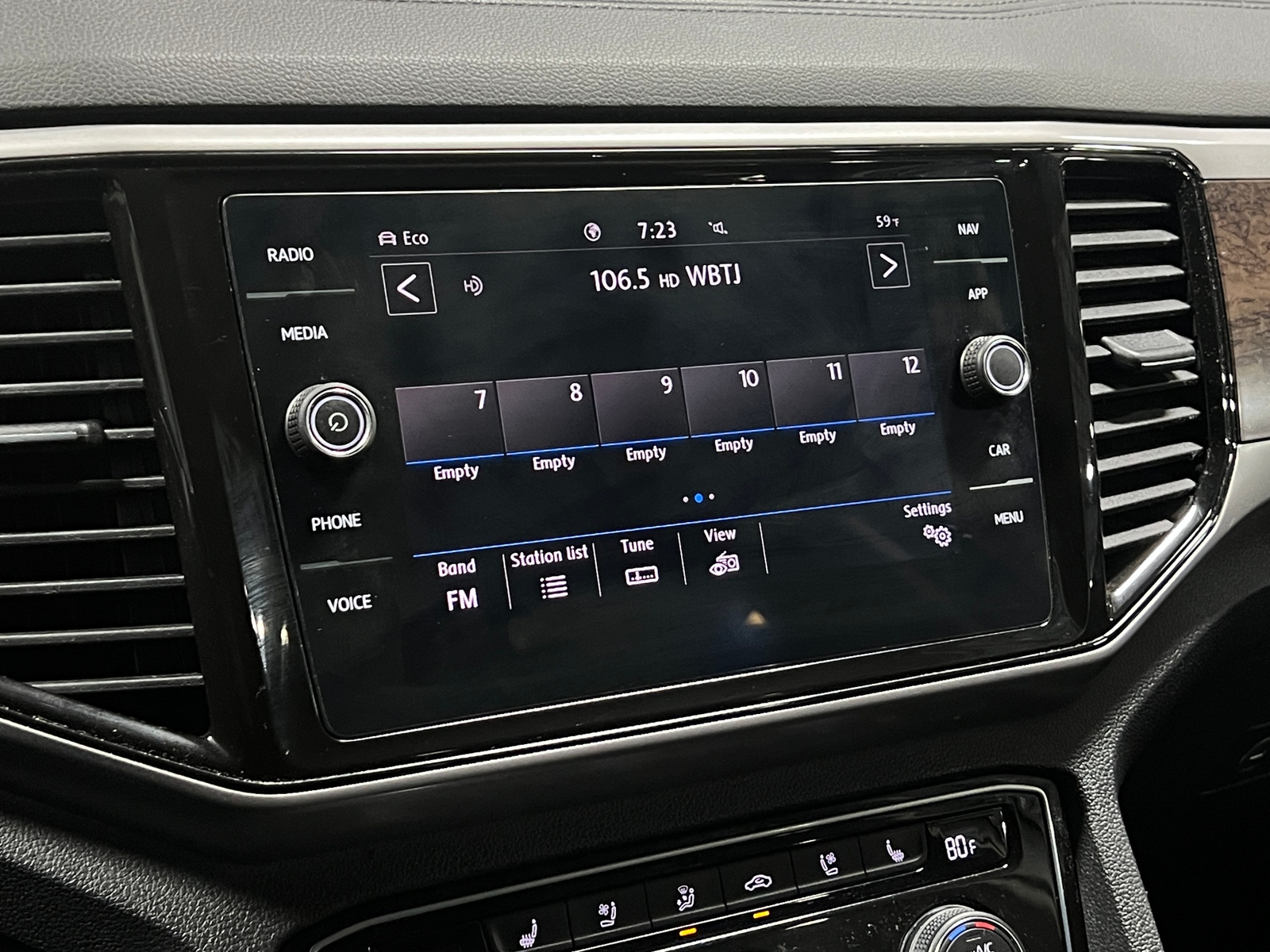 Thumbnail: 2020 Volkswagen Atlas - 3