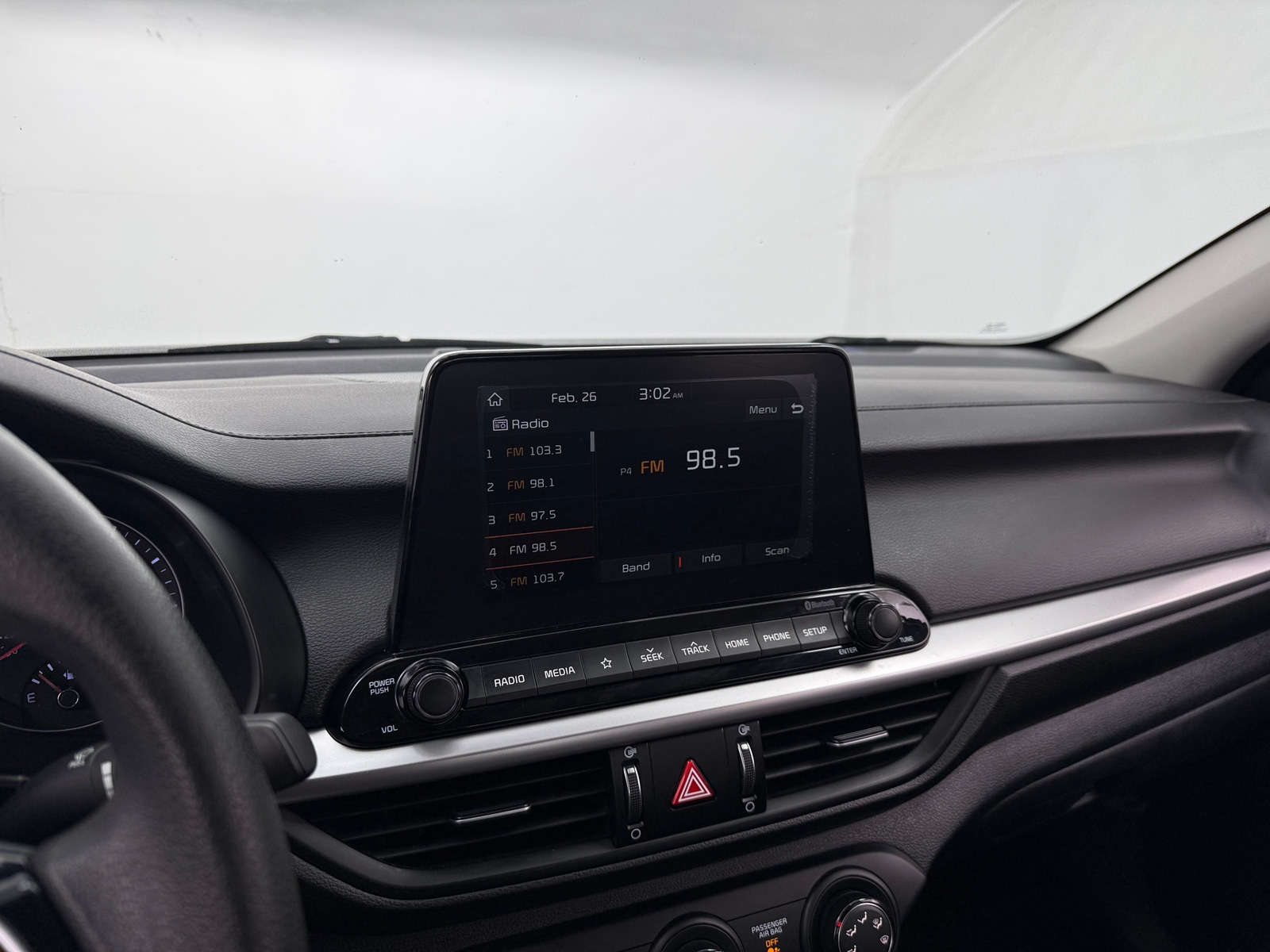 Thumbnail: 2020 Kia Forte - 4