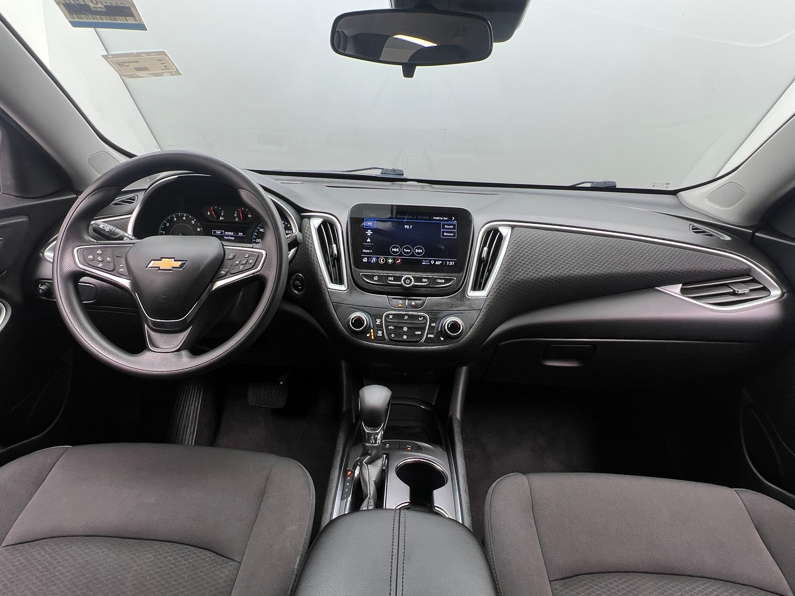 Thumbnail: 2024 Chevrolet Malibu - 3