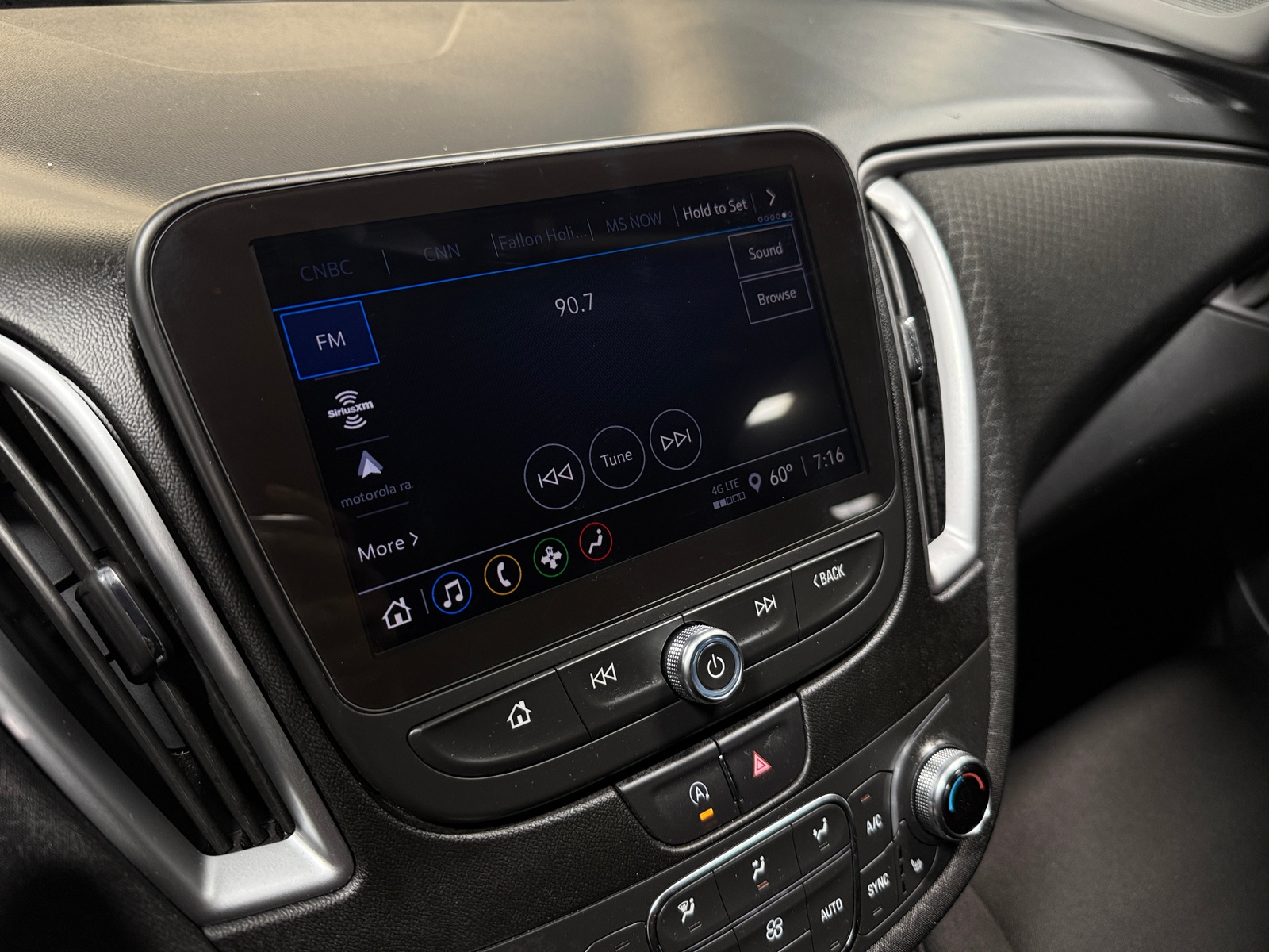 Thumbnail: 2024 Chevrolet Malibu - 4