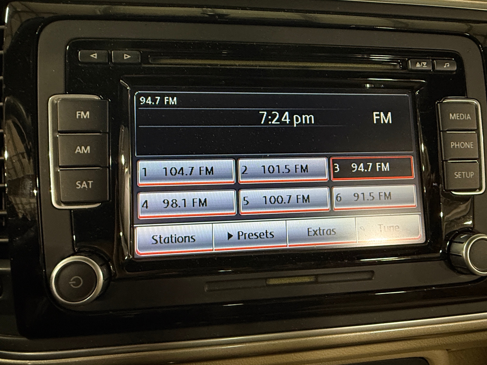 Thumbnail: 2013 Volkswagen Beetle - 3