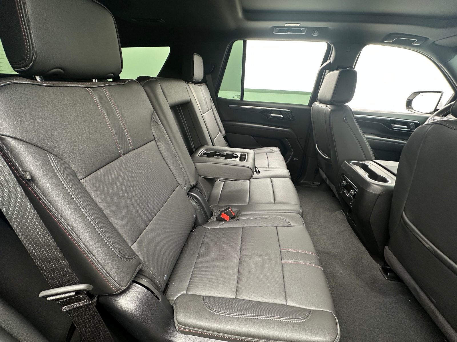 Thumbnail: 2025 Chevrolet Tahoe - 5