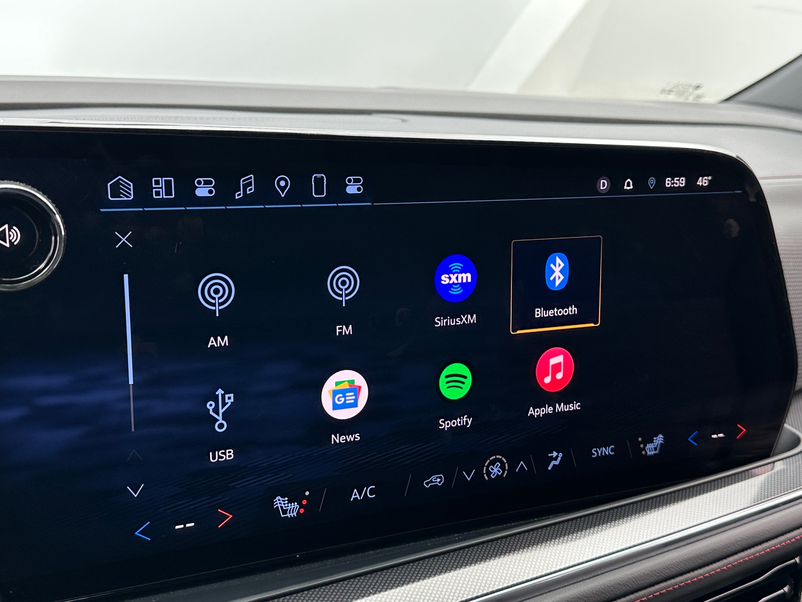 Thumbnail: 2025 Chevrolet Tahoe - 3