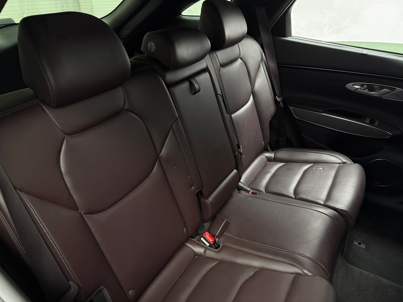 Thumbnail: 2022 Genesis GV70 - 5