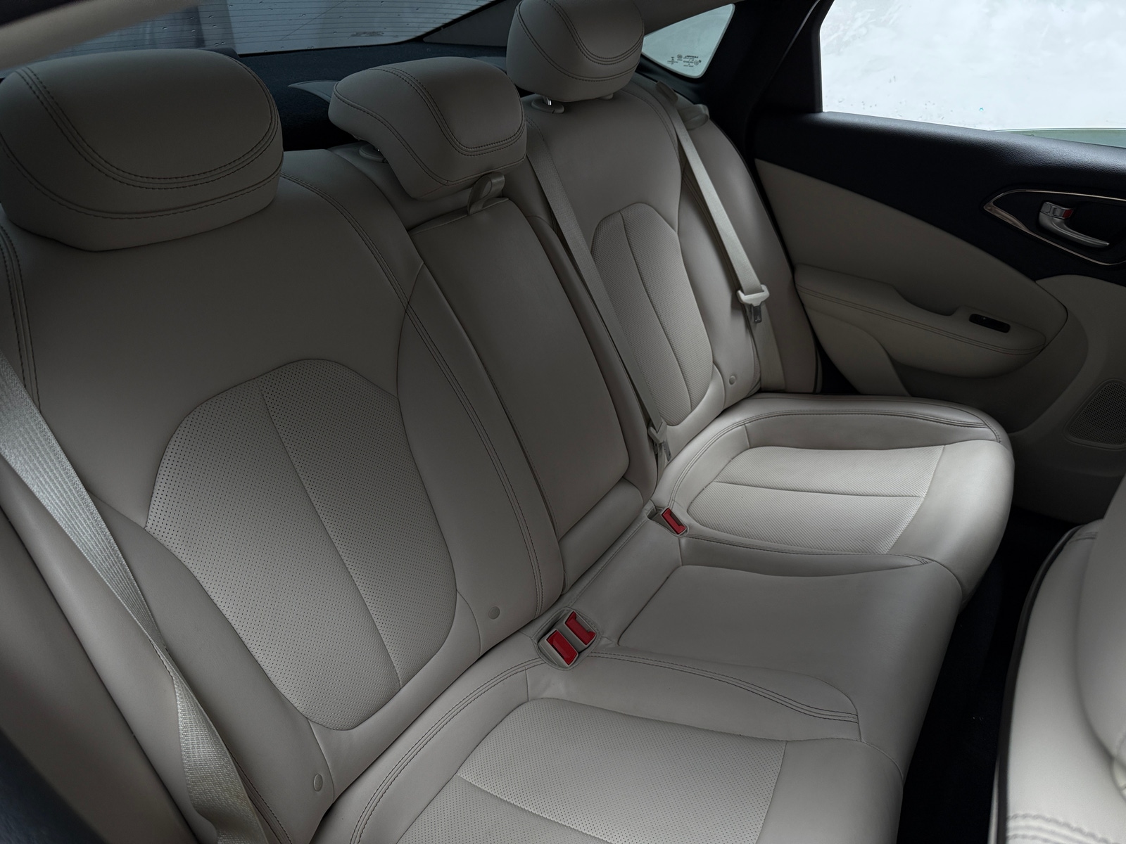 Thumbnail: 2015 Chrysler 200 - 5