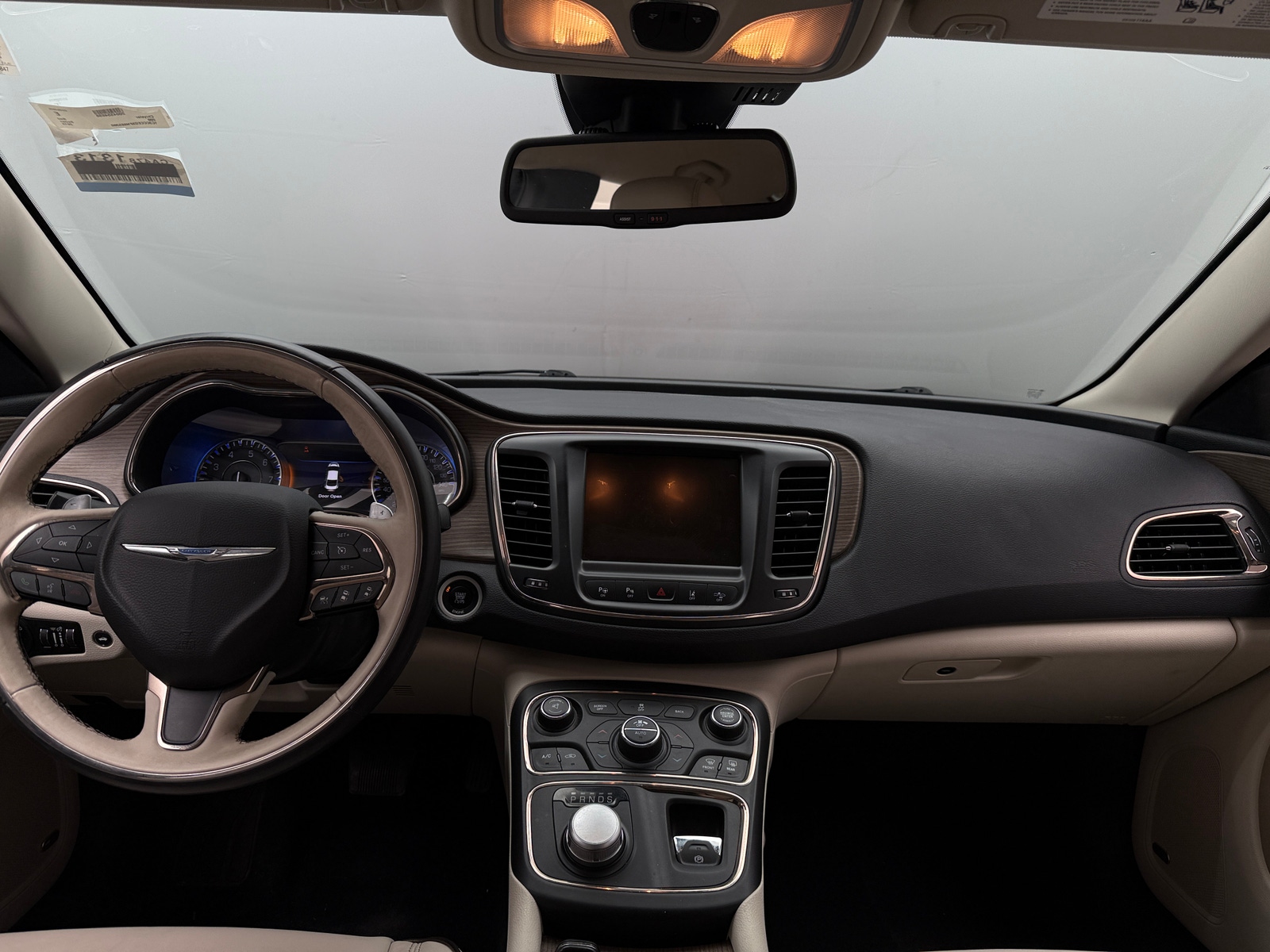 Thumbnail: 2015 Chrysler 200 - 2
