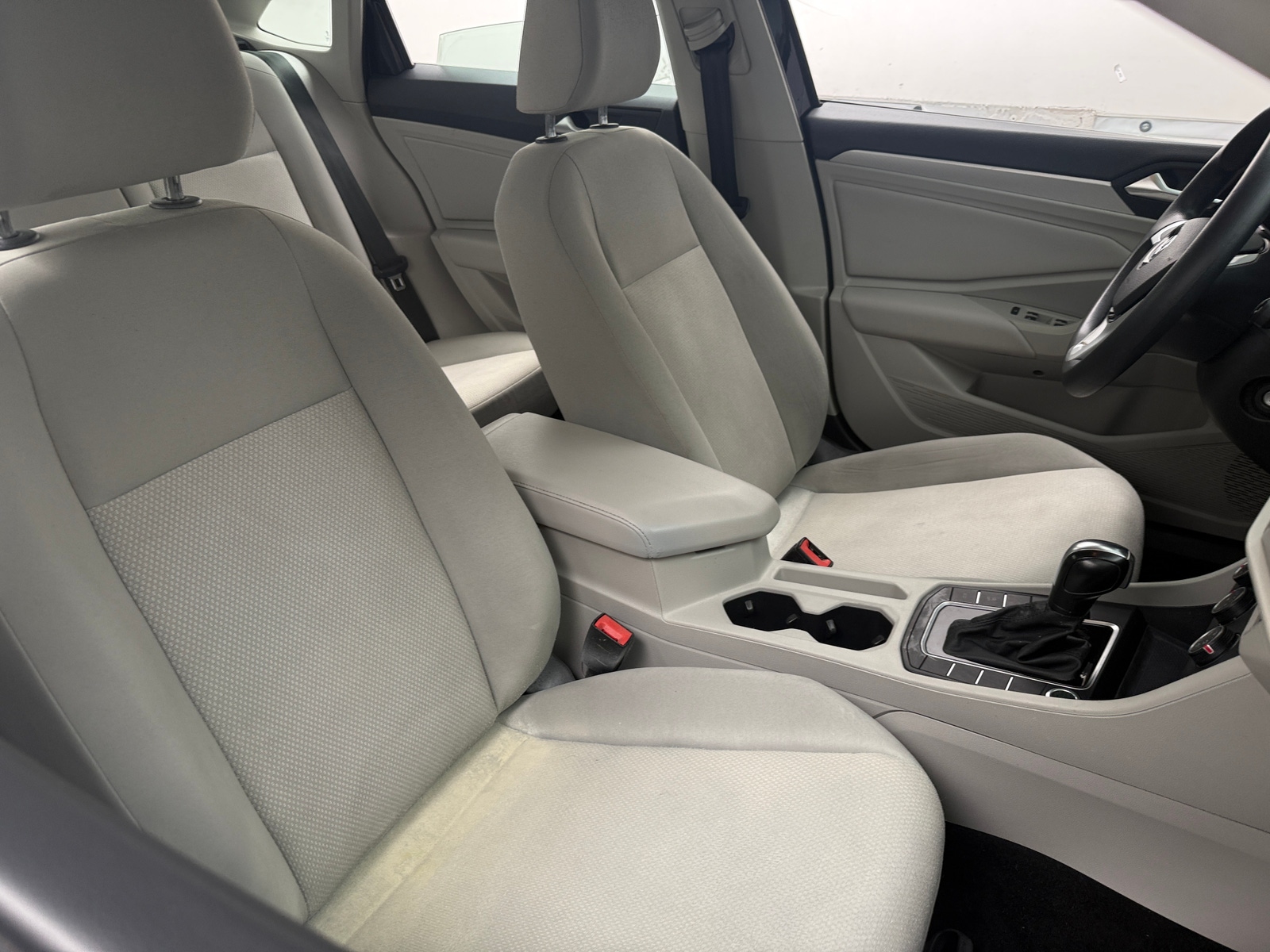 Thumbnail: 2020 Volkswagen Jetta - 2