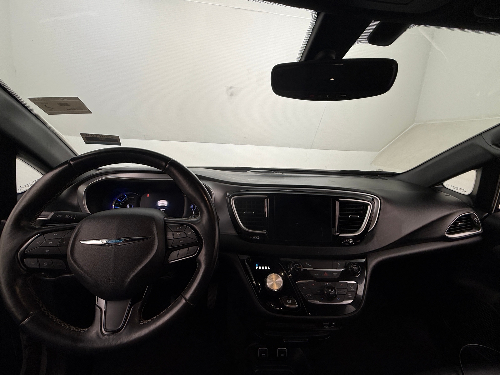 Thumbnail: 2020 Chrysler Pacifica - 2