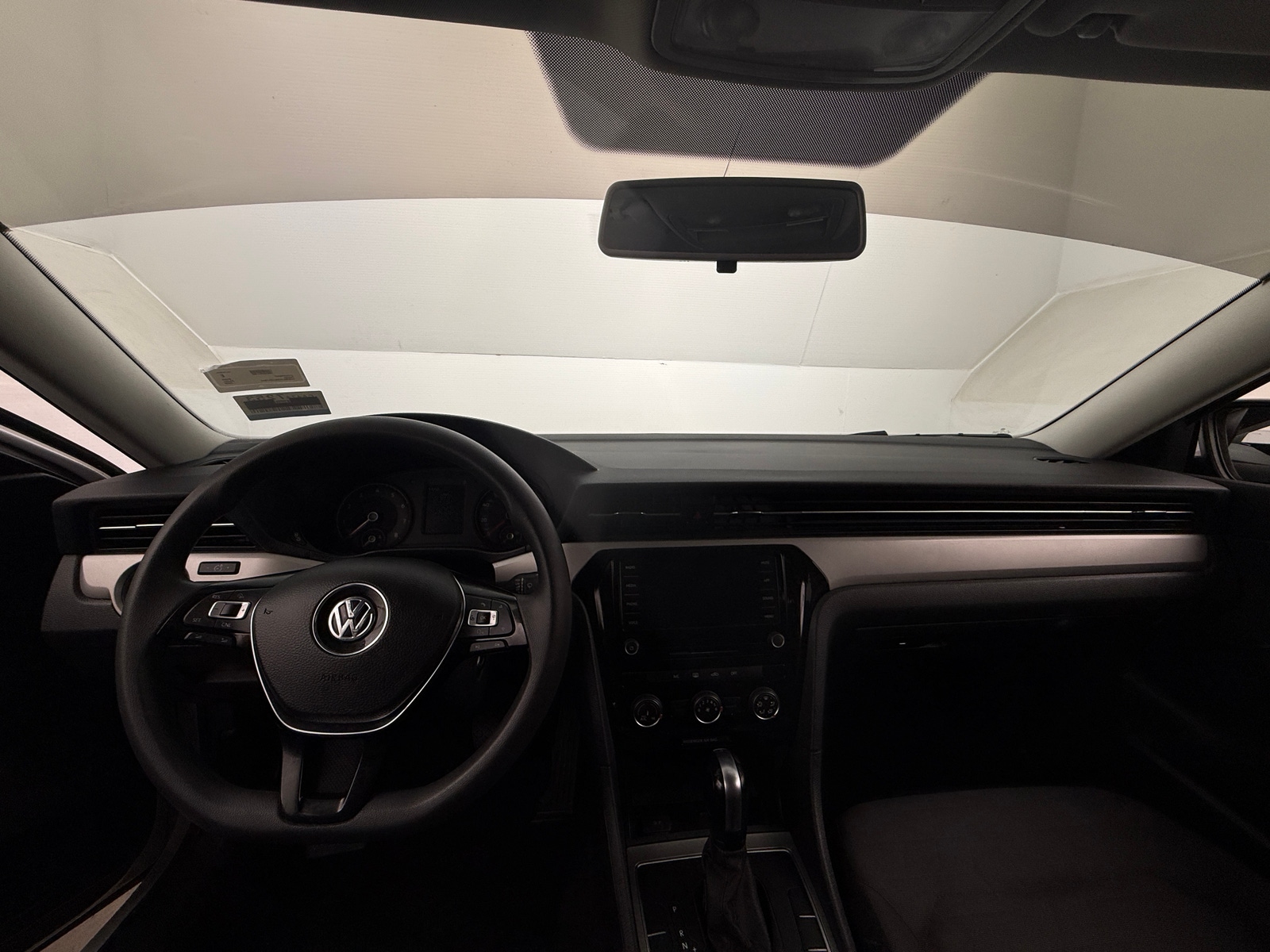 Thumbnail: 2020 Volkswagen Passat - 3