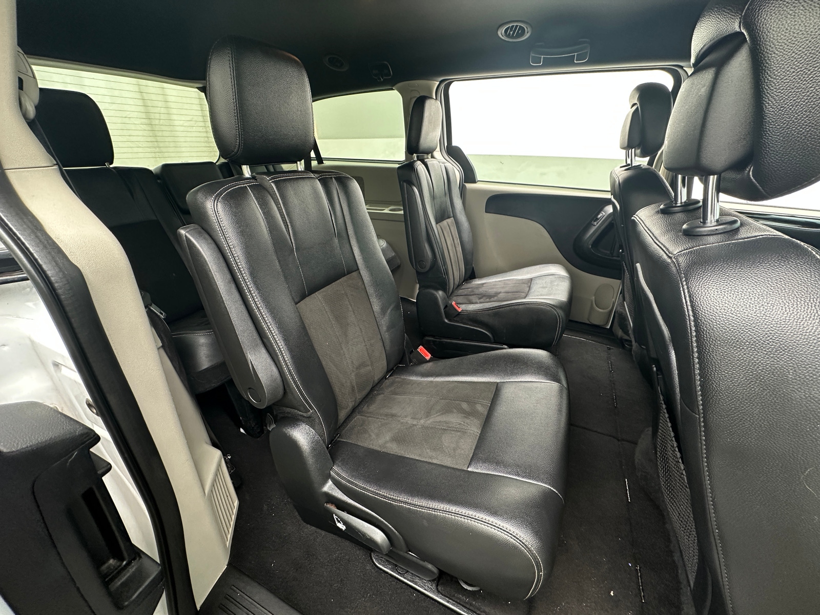 Thumbnail: 2020 Dodge Grand Caravan - 5