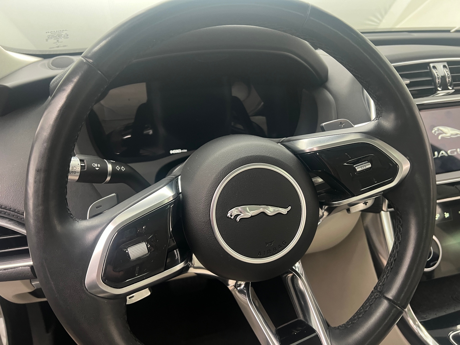 Thumbnail: 2020 Jaguar XE - 4