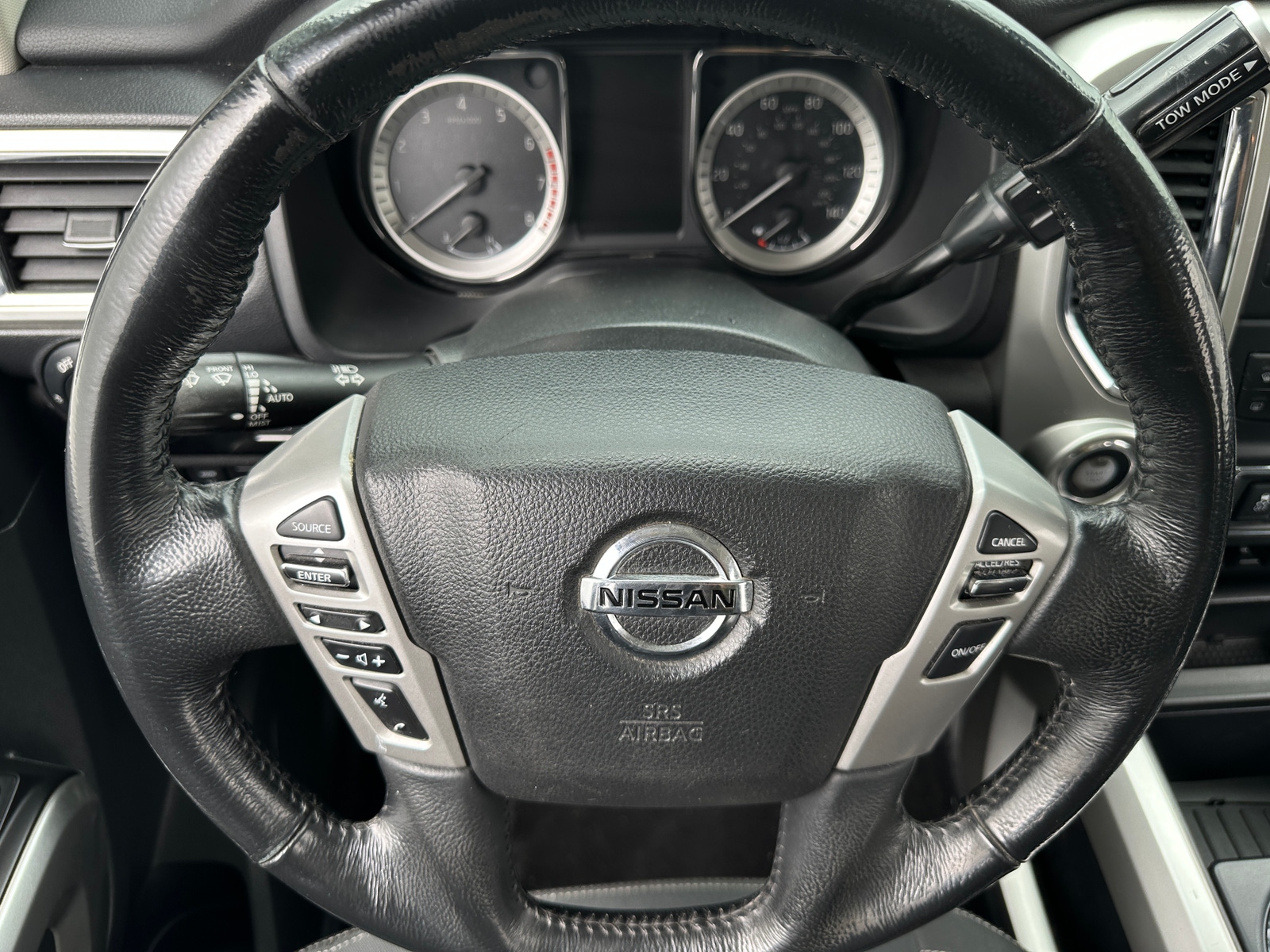 Thumbnail: 2019 Nissan Titan - 5