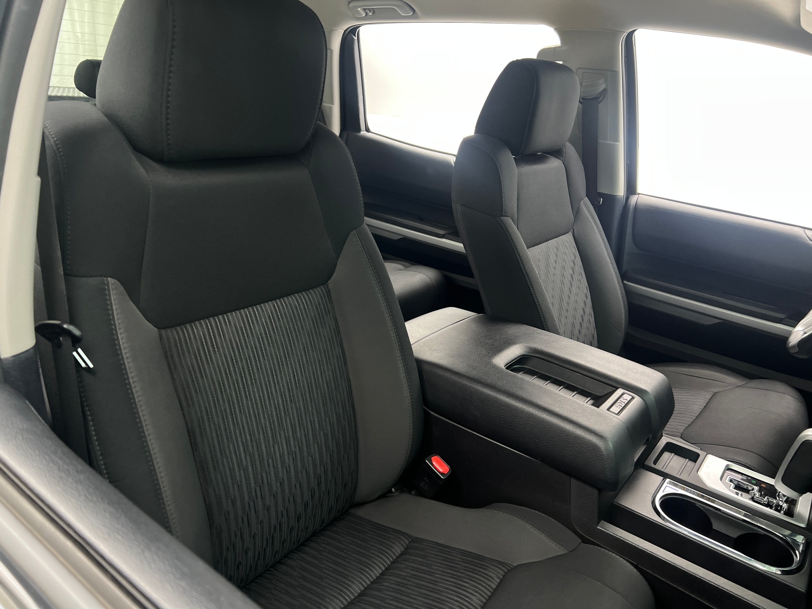 Thumbnail: 2015 Toyota Tundra - 2