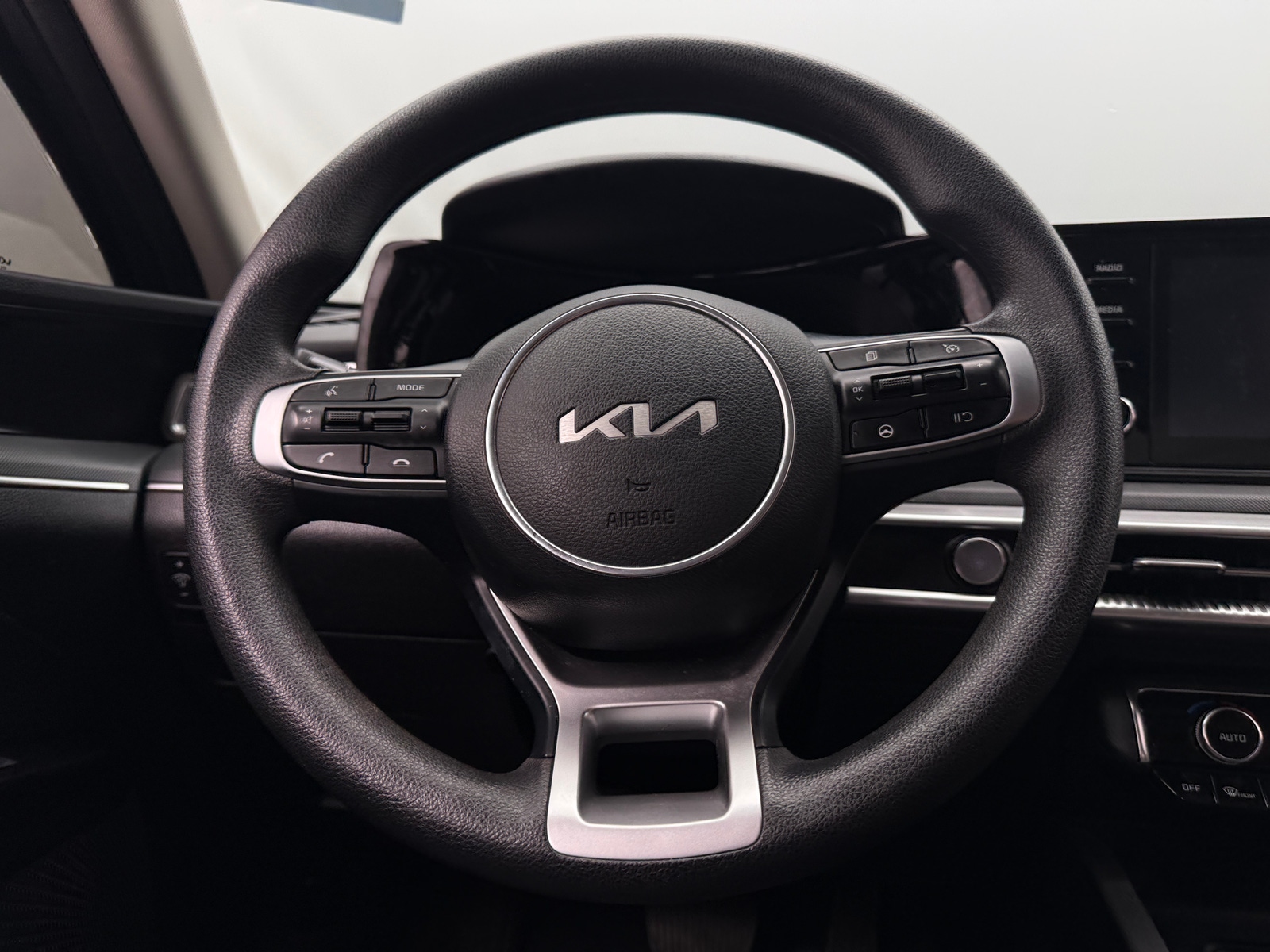 Thumbnail: 2024 Kia K5 - 5